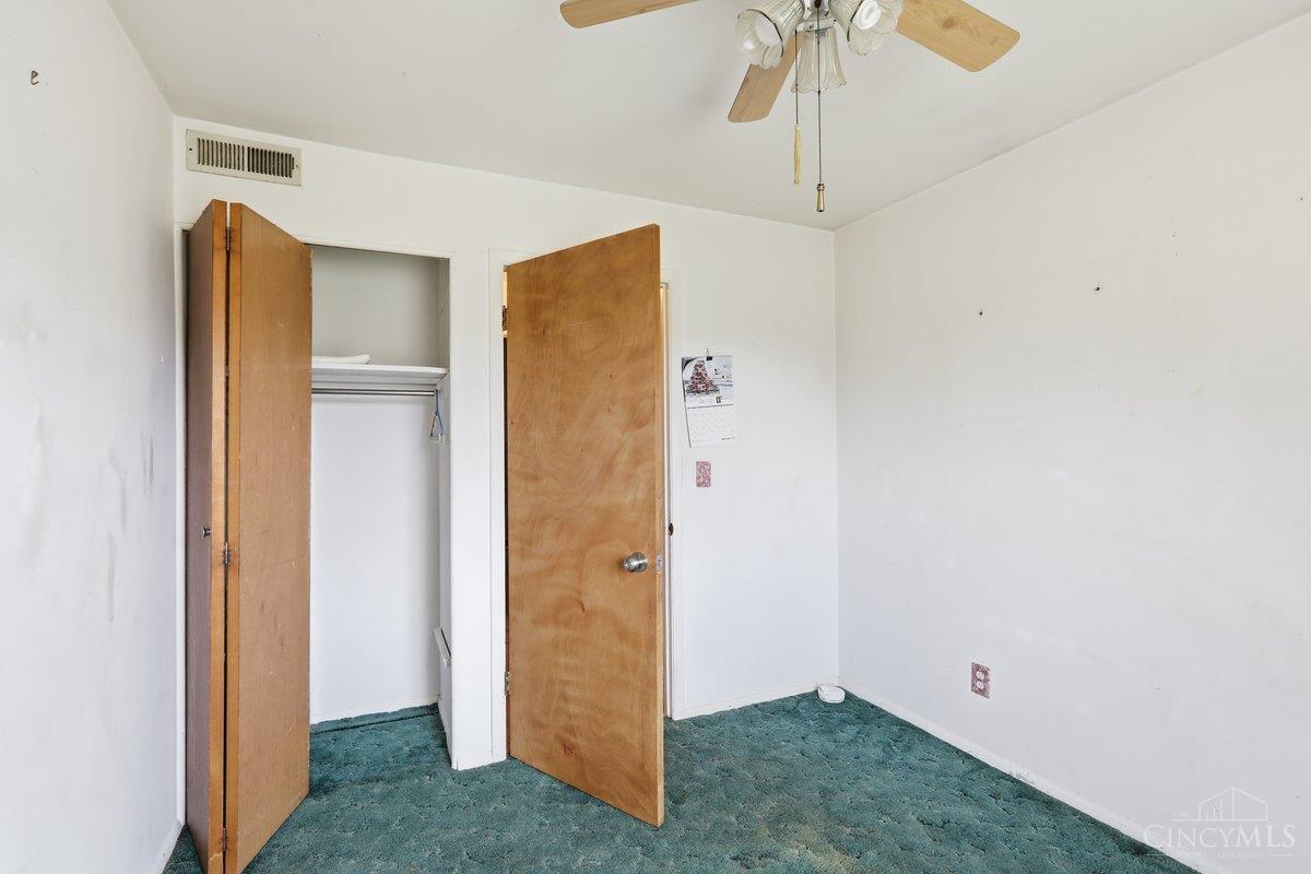 5110 Foley Road Cincinnati, OH 45238 - Photo 29 of 34