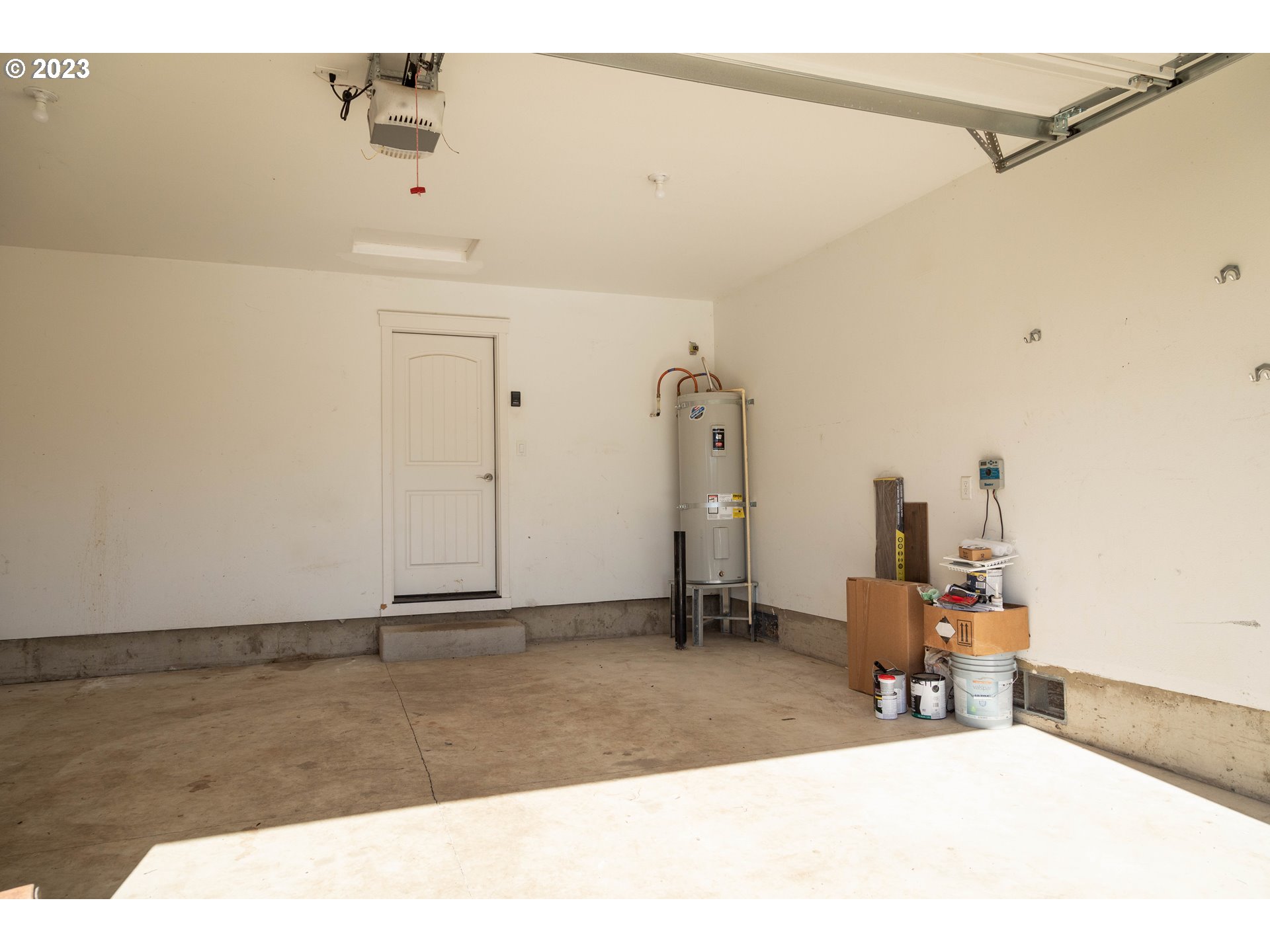769 Southeast Meadows Loop Sheridan, OR 97378 - Photo 18 of 20 a view of a room with gym equipment