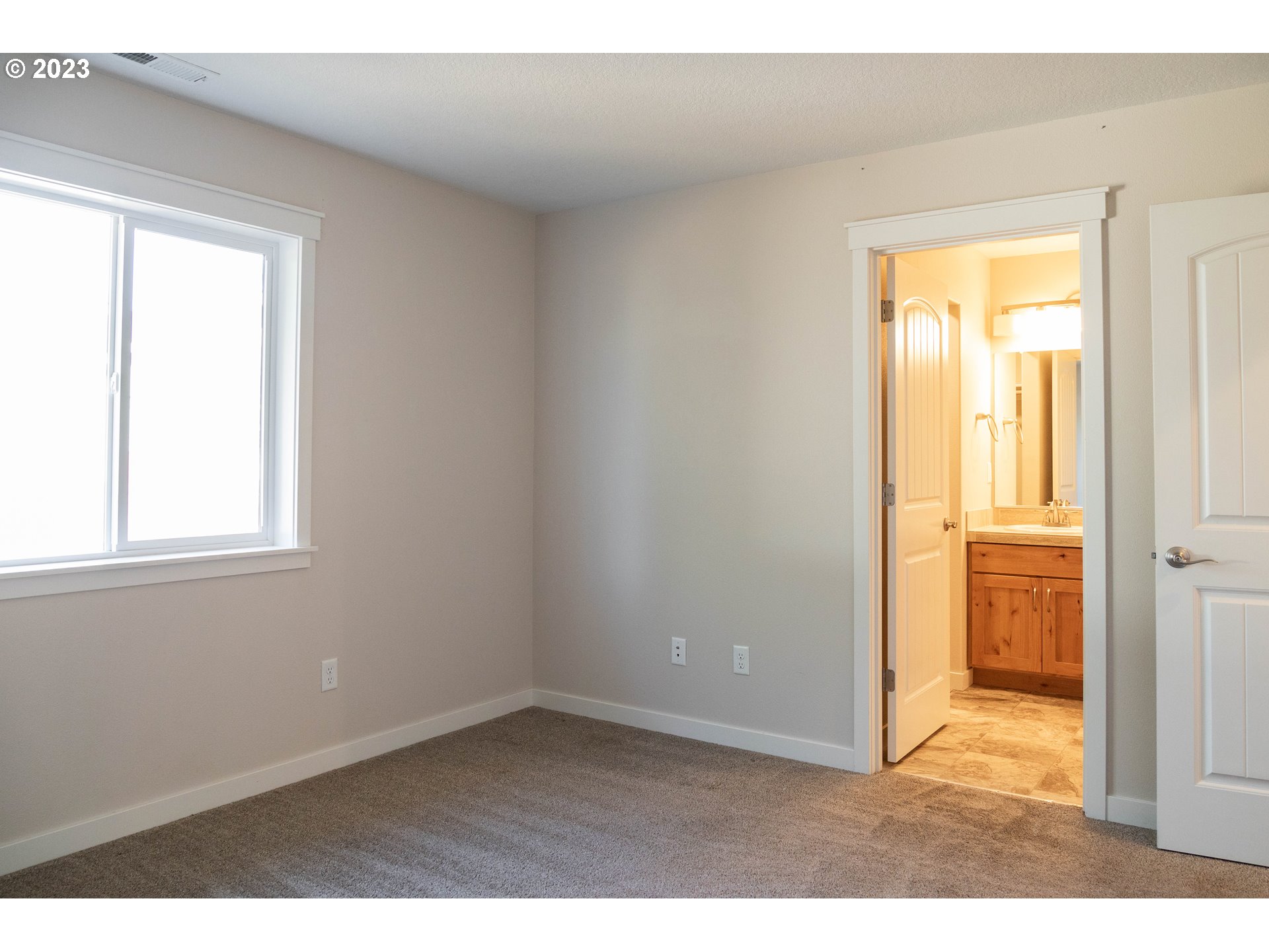 769 Southeast Meadows Loop Sheridan, OR 97378 - Photo 10 of 20 a view of an empty room and window