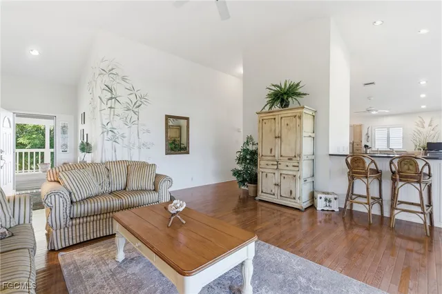 $1,100,000 | 16368 Estuary Court, Bokeelia, FL 33922