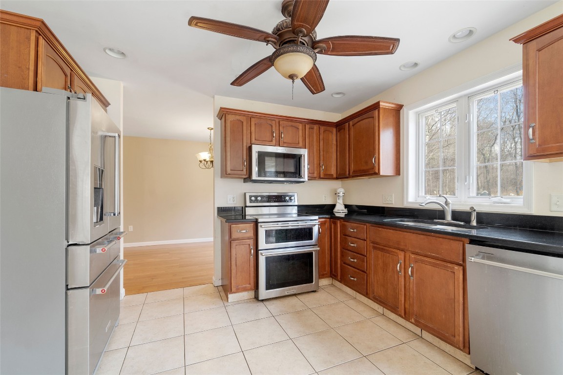 421 Tobey Road Apalachin, NY 13732 - Photo 4 of 27 Gallery Image 4