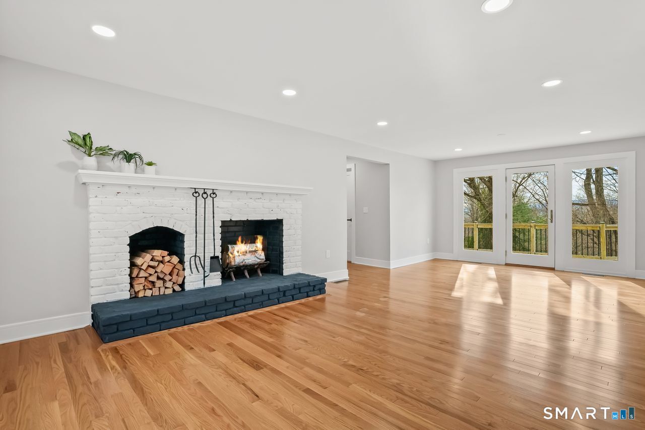 202 Hogan Road Hamden, CT 06518 - Photo 18 of 40