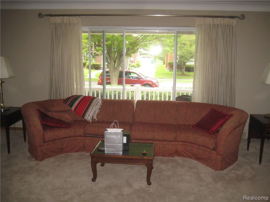 749 Harcourt Road Grosse Pointe Park, MI 48230 - Photo 10 of 80
