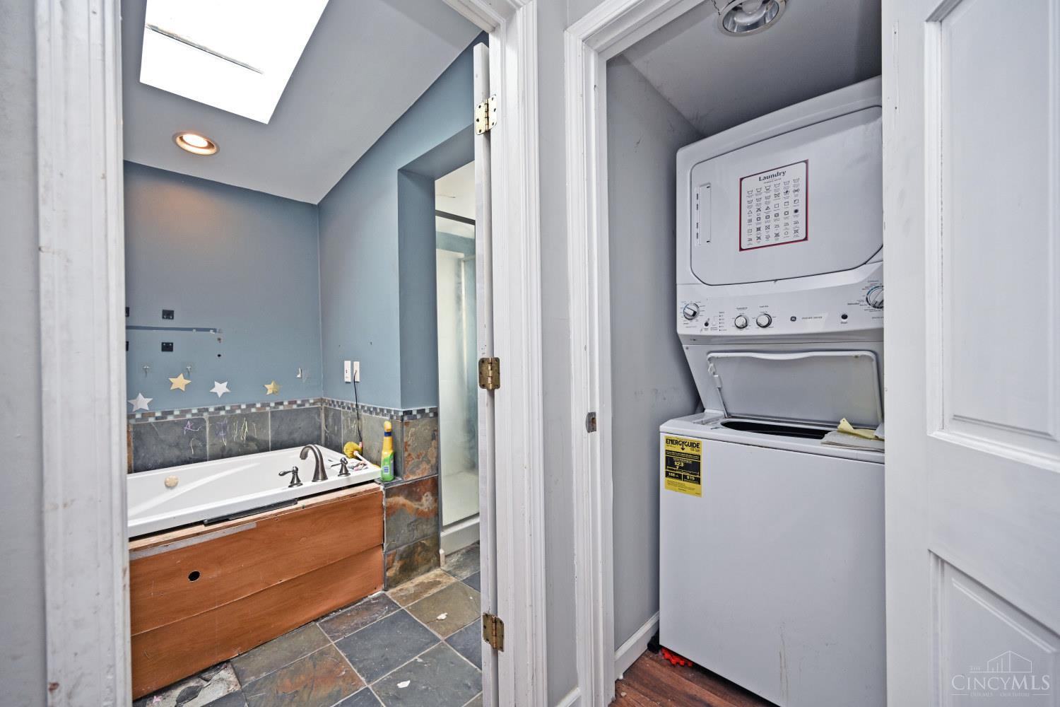 3964 Hubble Road Cincinnati, OH 45247 - Photo 18 of 37 Gallery Image 18