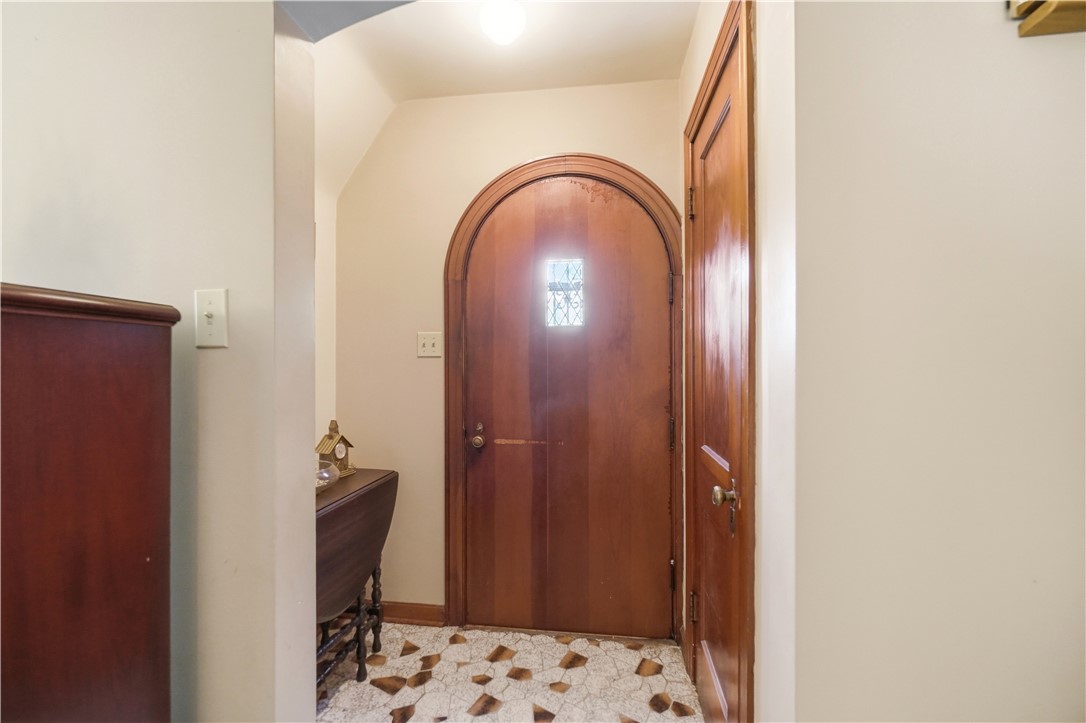 17 Terrace Avenue Spring Valley, OH 45370 - Photo 3 of 60
