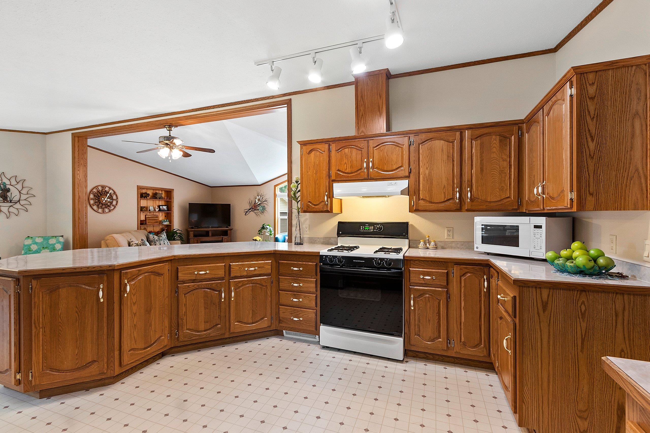 W4933 Woodland Road Bonduel, WI 54107 - Photo 32 of 61 Gallery Image 32