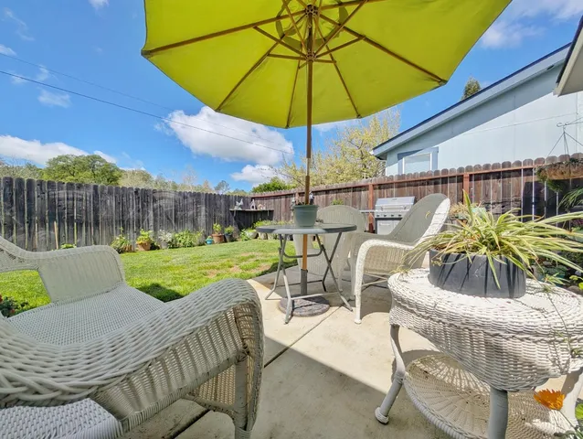 $319,900 | 5829 West Park Drive, Ione, CA 95640