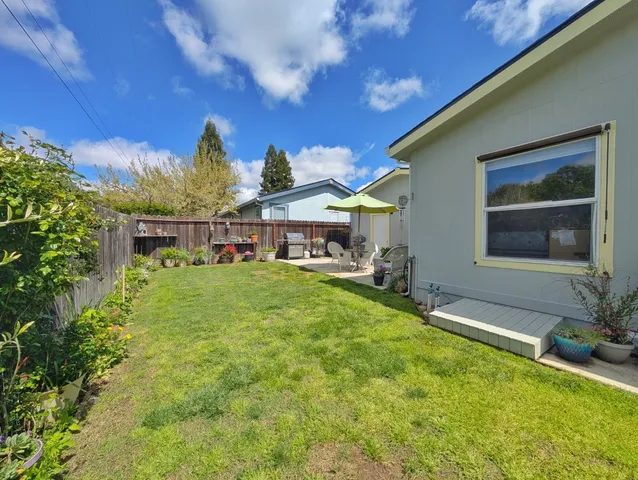 $319,900 | 5829 West Park Drive, Ione, CA 95640