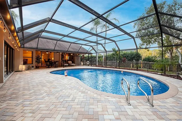 $800,000 | 450 Waterford Circle East, Tarpon Springs, FL 34688