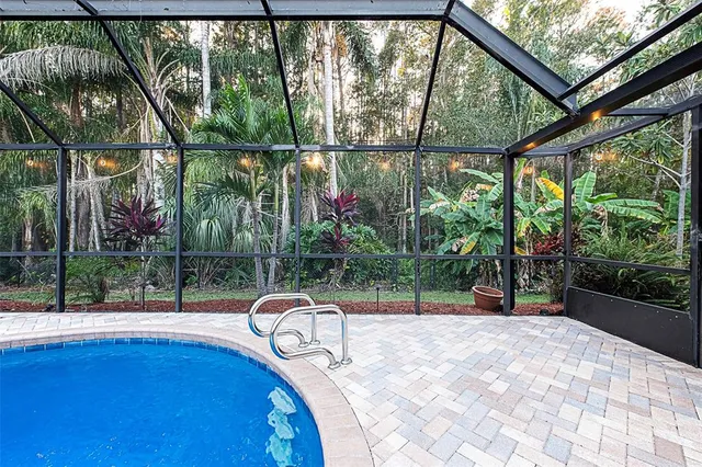 $800,000 | 450 Waterford Circle East, Tarpon Springs, FL 34688