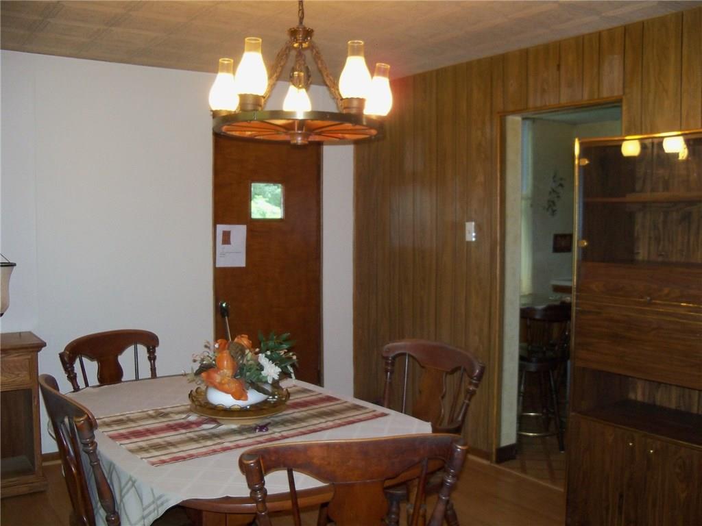 331 Riverview Street McKees Rocks, PA 15136 - Photo 4 of 16 Gallery Image 4