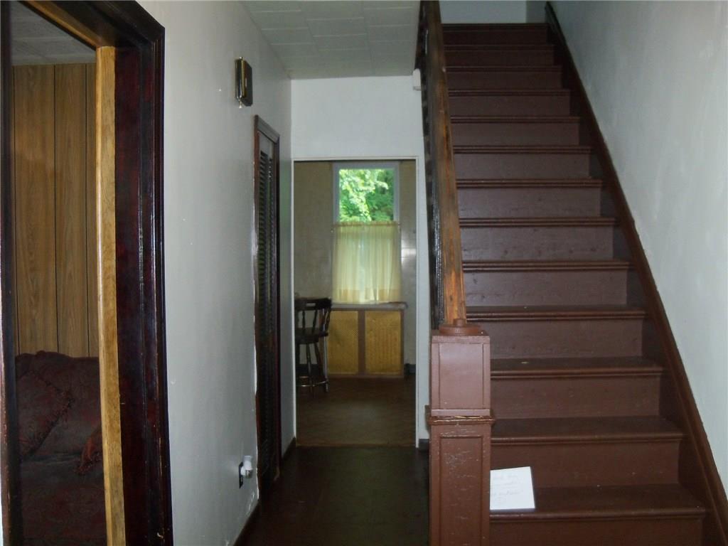 331 Riverview Street McKees Rocks, PA 15136 - Photo 8 of 16 Gallery Image 8