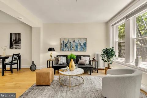 $400,000 | 1869 Mintwood Place Northwest, Unit 24, Washington, DC 20009