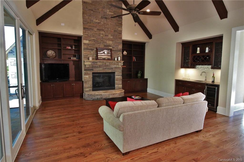 18019 Shearer Road Davidson, NC 28036 - Photo 4 of 24 Gallery Image 4