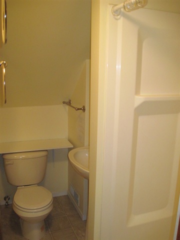 200 West Barrington Road Peoria, IL 61614 - Photo 12 of 15 Gallery Image 12