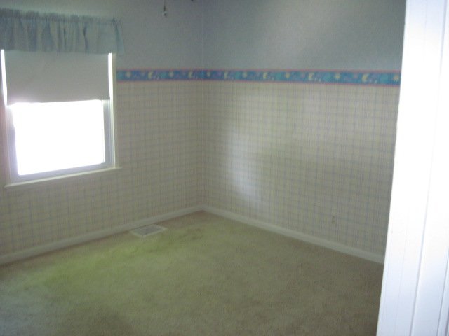 200 West Barrington Road Peoria, IL 61614 - Photo 5 of 15 Gallery Image 5