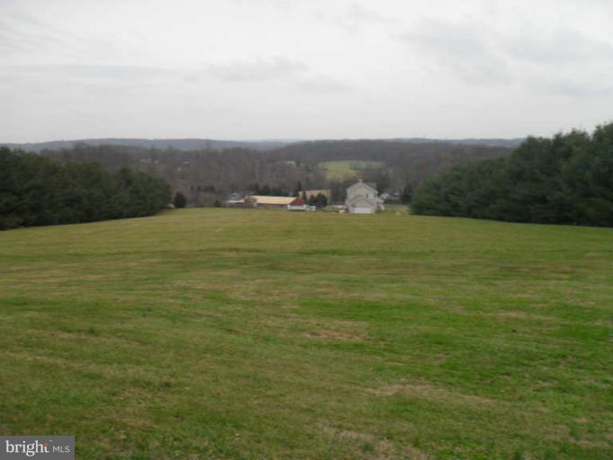 2625 Dublin Road Street, MD 21154 - Photo 3 of 28 View