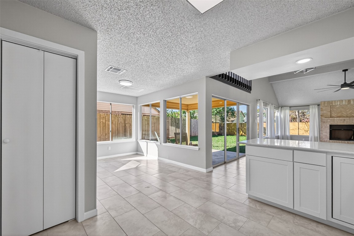 11406 Caesar Drive Houston, TX 77477 - Photo 16 of 32