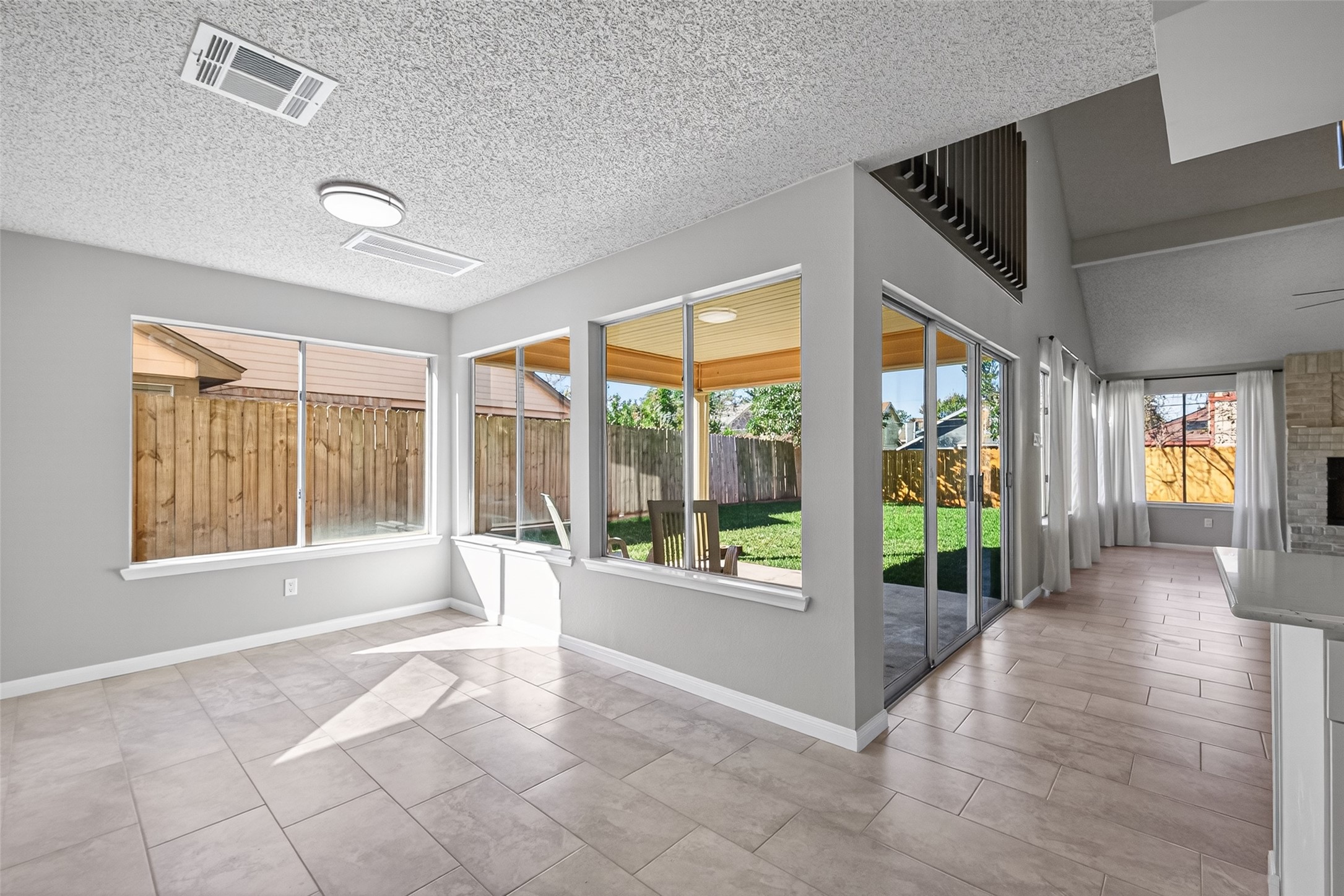 11406 Caesar Drive Houston, TX 77477 - Photo 17 of 32