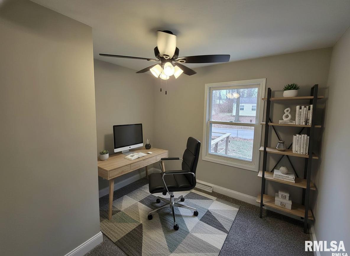 9 Bryant Lane Springfield, IL 62702 - Photo 14 of 37