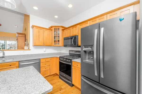 $664,900 | 26340 Trestle Creek Avenue, Mattawan, MI 49071