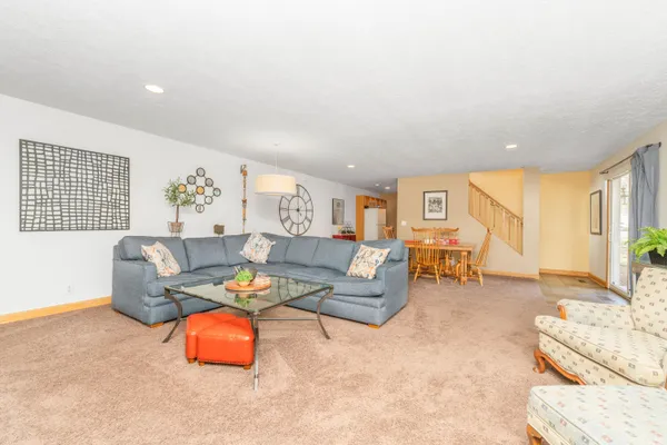$664,900 | 26340 Trestle Creek Avenue, Mattawan, MI 49071