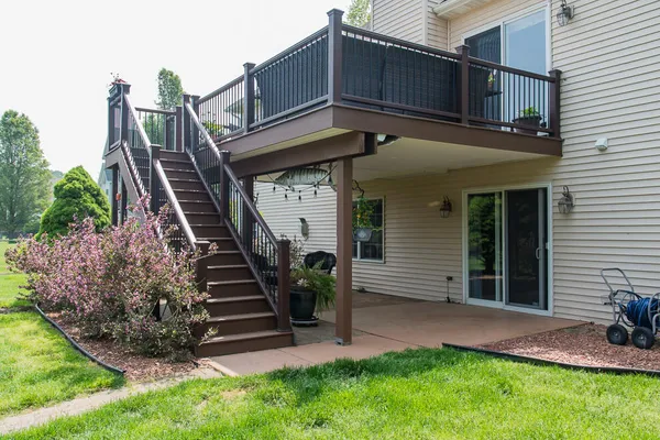 $664,900 | 26340 Trestle Creek Avenue, Mattawan, MI 49071