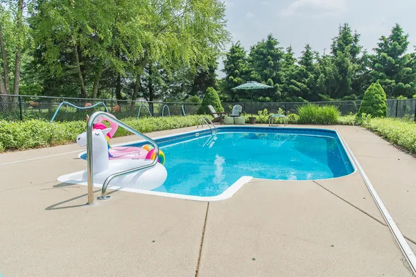 $664,900 | 26340 Trestle Creek Avenue, Mattawan, MI 49071
