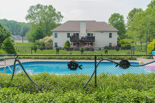 $664,900 | 26340 Trestle Creek Avenue, Mattawan, MI 49071