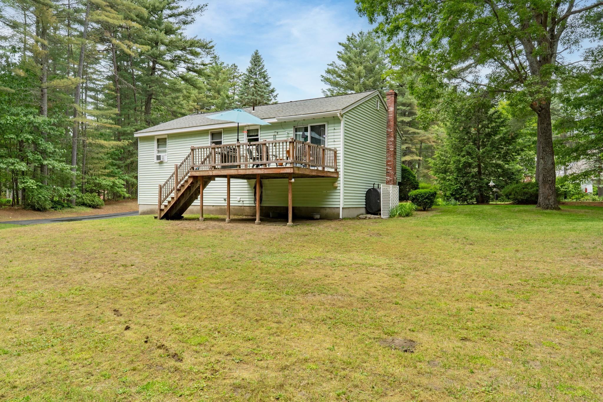 8 Rocky Hill Road Litchfield, NH 03052 - Photo 5 of 48