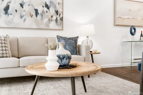 $359,000 | 280 Caldecott Lane, Unit 321, Oakland, CA 94618