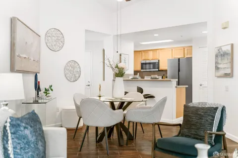 $359,000 | 280 Caldecott Lane, Unit 321, Oakland, CA 94618