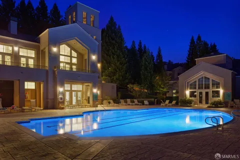 $359,000 | 280 Caldecott Lane, Unit 321, Oakland, CA 94618