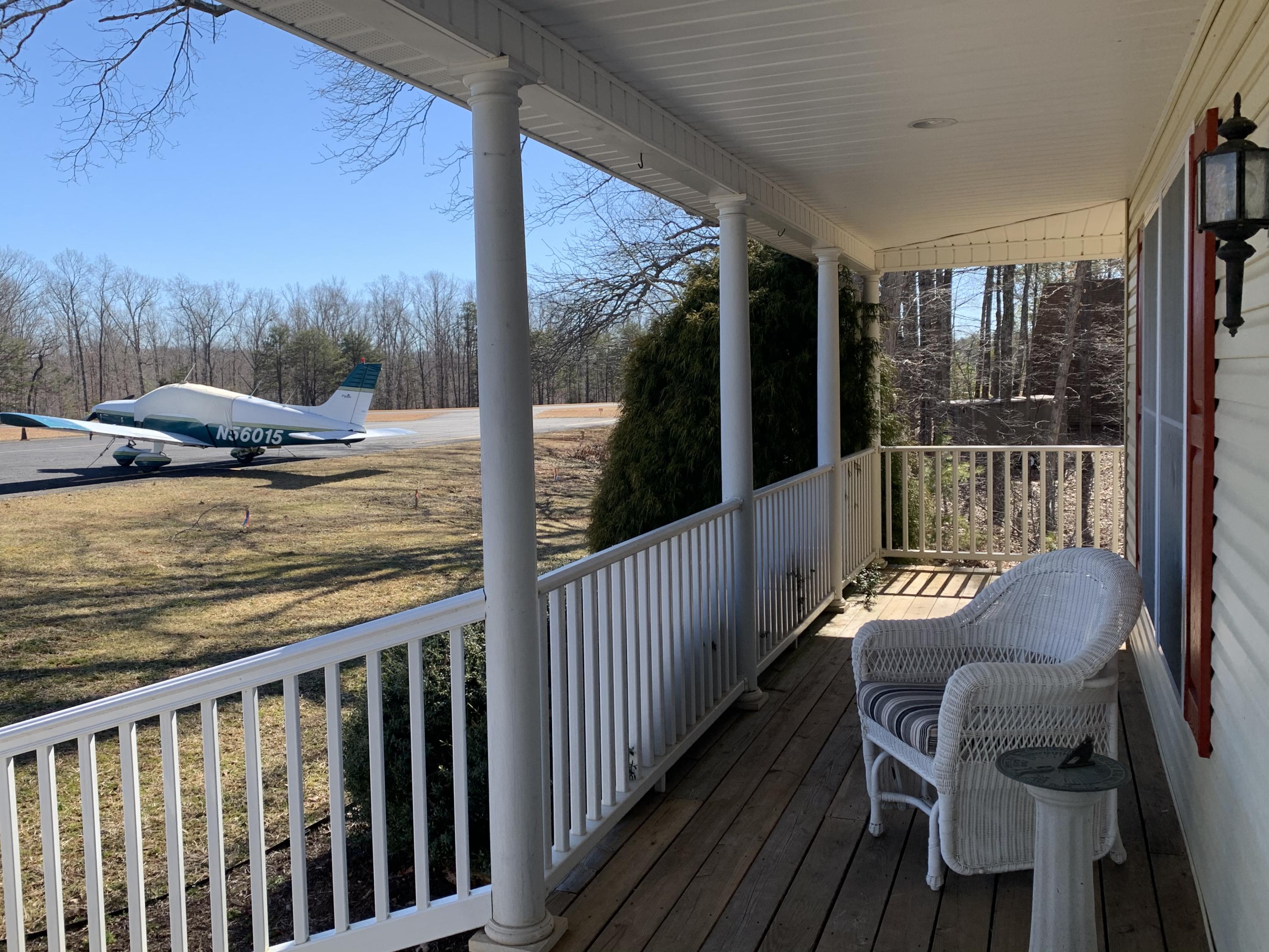 1178 Cutlass Road Moneta, VA 24121 - Photo 55 of 66 60B7FFEF-F6F1-4901-8D04-0F68B75ACD5C