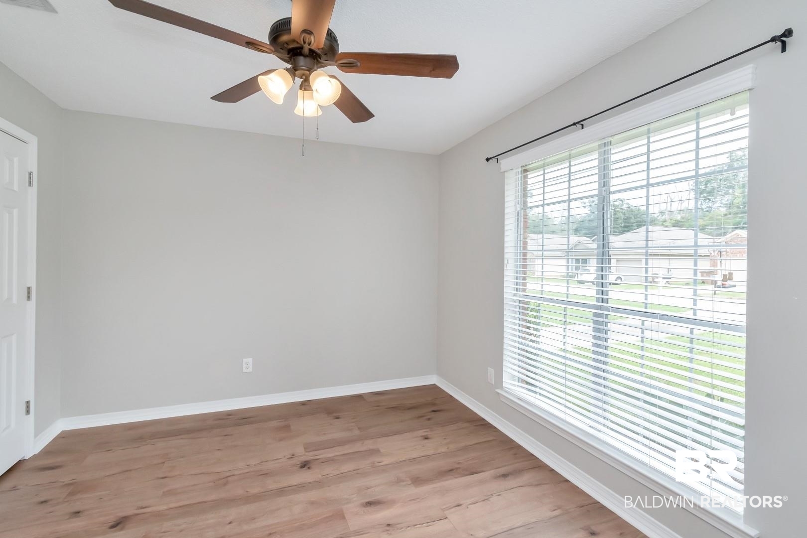 958 Henckley Avenue Mobile, AL 36609 - Photo 24 of 37