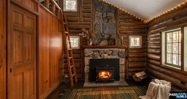 $2,500 | 138 Bearfort Road, West Milford, NJ 07480