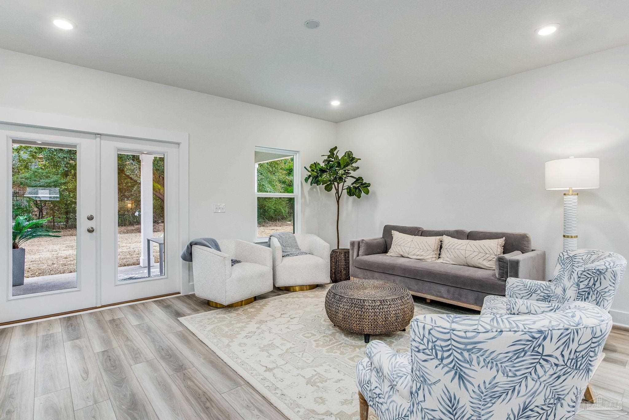 1949 Westhill Drive Cantonment, FL 32533 - Photo 13 of 35