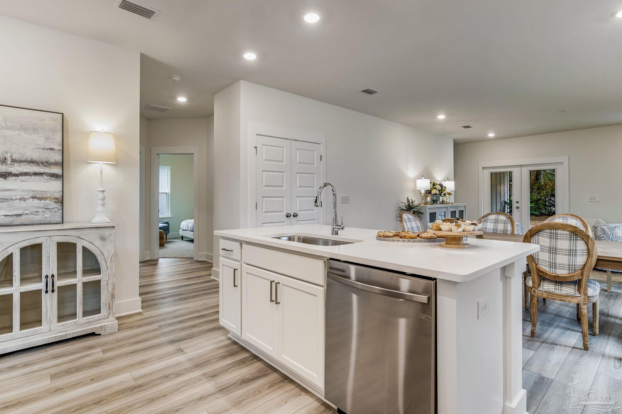 1949 Westhill Drive Cantonment, FL 32533 - Photo 6 of 35