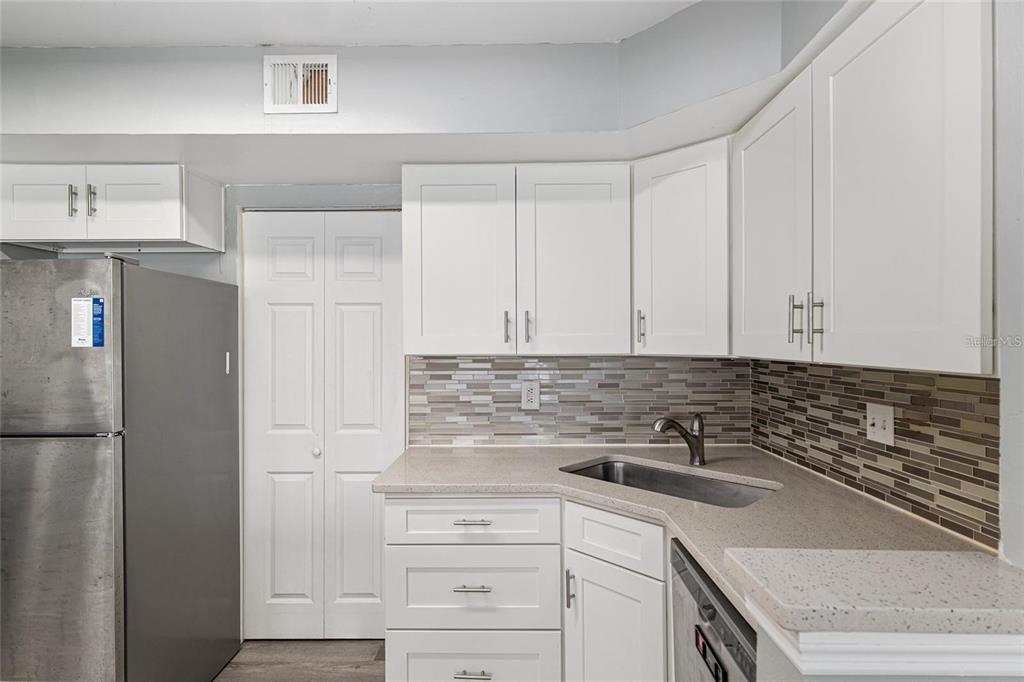 2601 Southwest Archer Road, Unit G 128 Gainesville, FL 32608 - Photo 10 of 30
