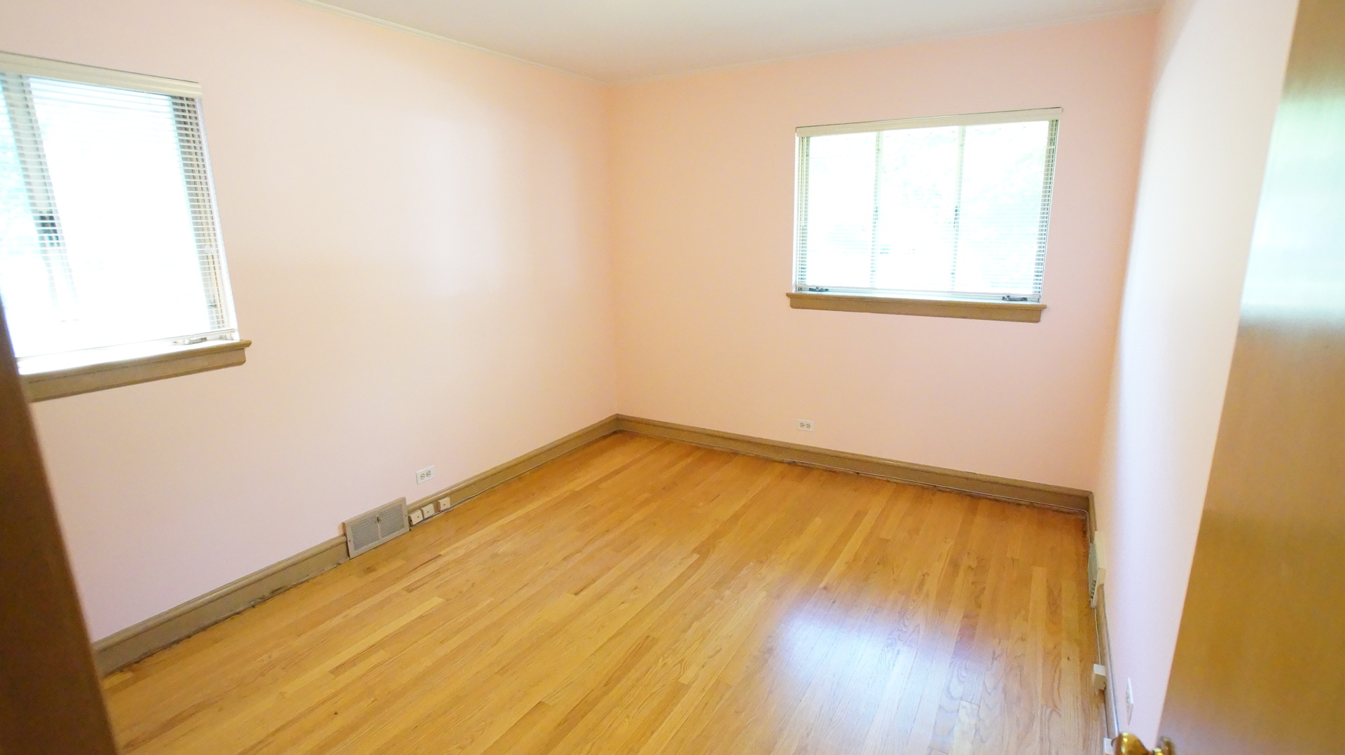 459 Highcrest Drive Wilmette, IL 60091 - Photo 13 of 26 a view of a room with wooden floor and a window