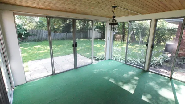 $4,975 | 459 Highcrest Drive, Wilmette, IL 60091