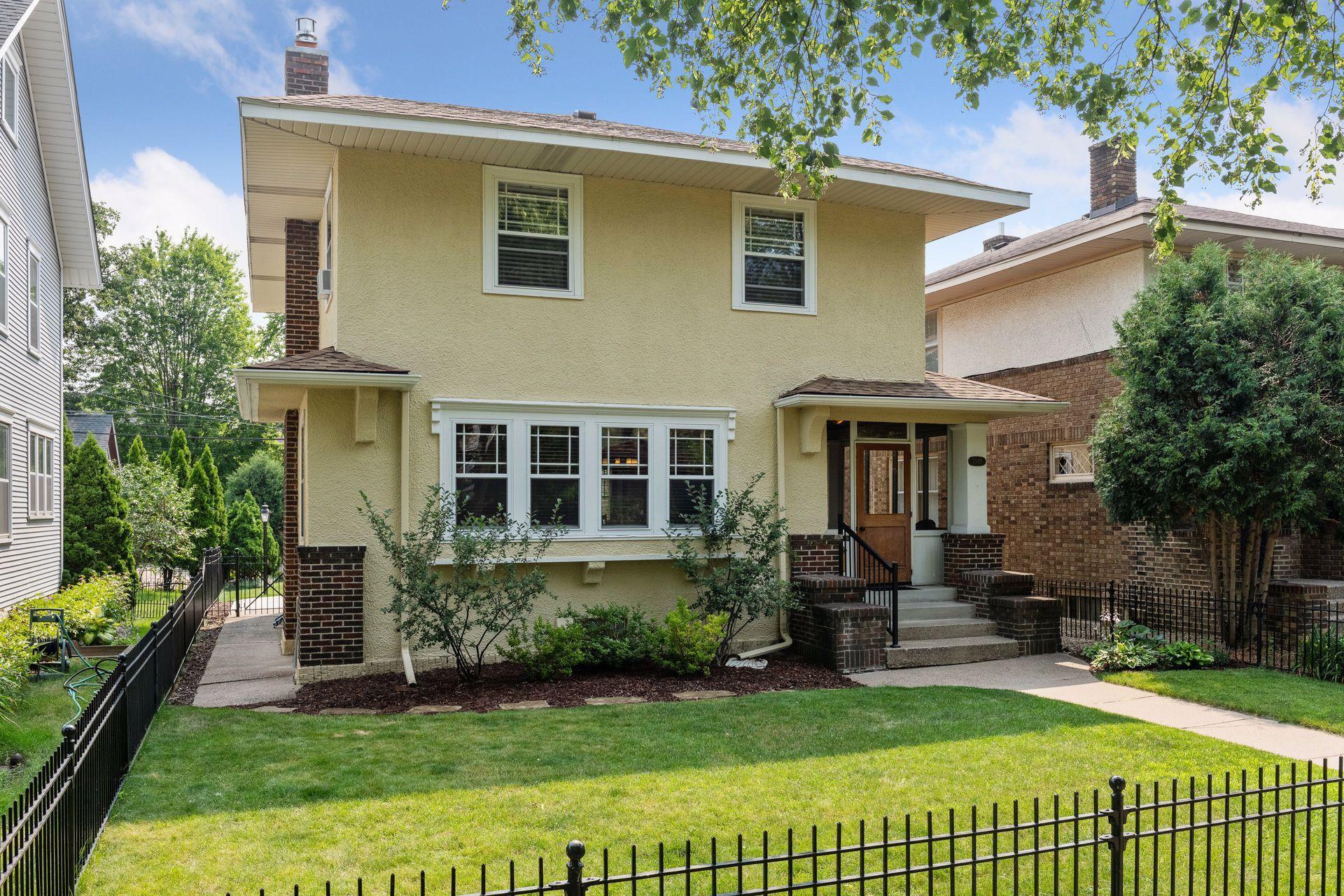 3343 Humboldt Ave South  