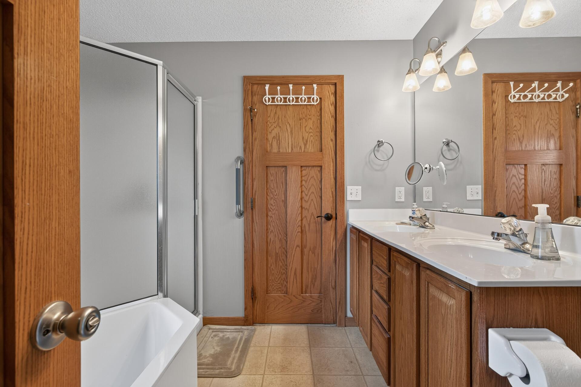 18810 Inca Avenue Lakeville, MN 55044 - Photo 26 of 50