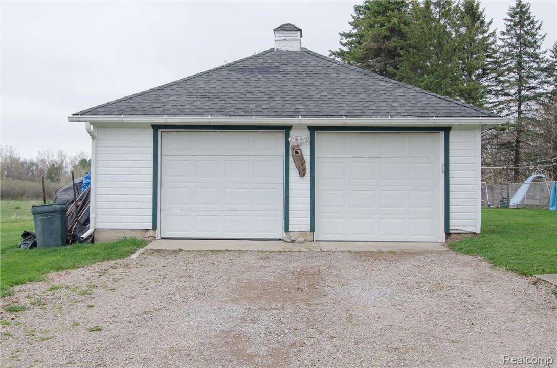 2310 Dutcher Road Howell, MI 48843 - Photo 37 of 43 GRU_0100.jpg