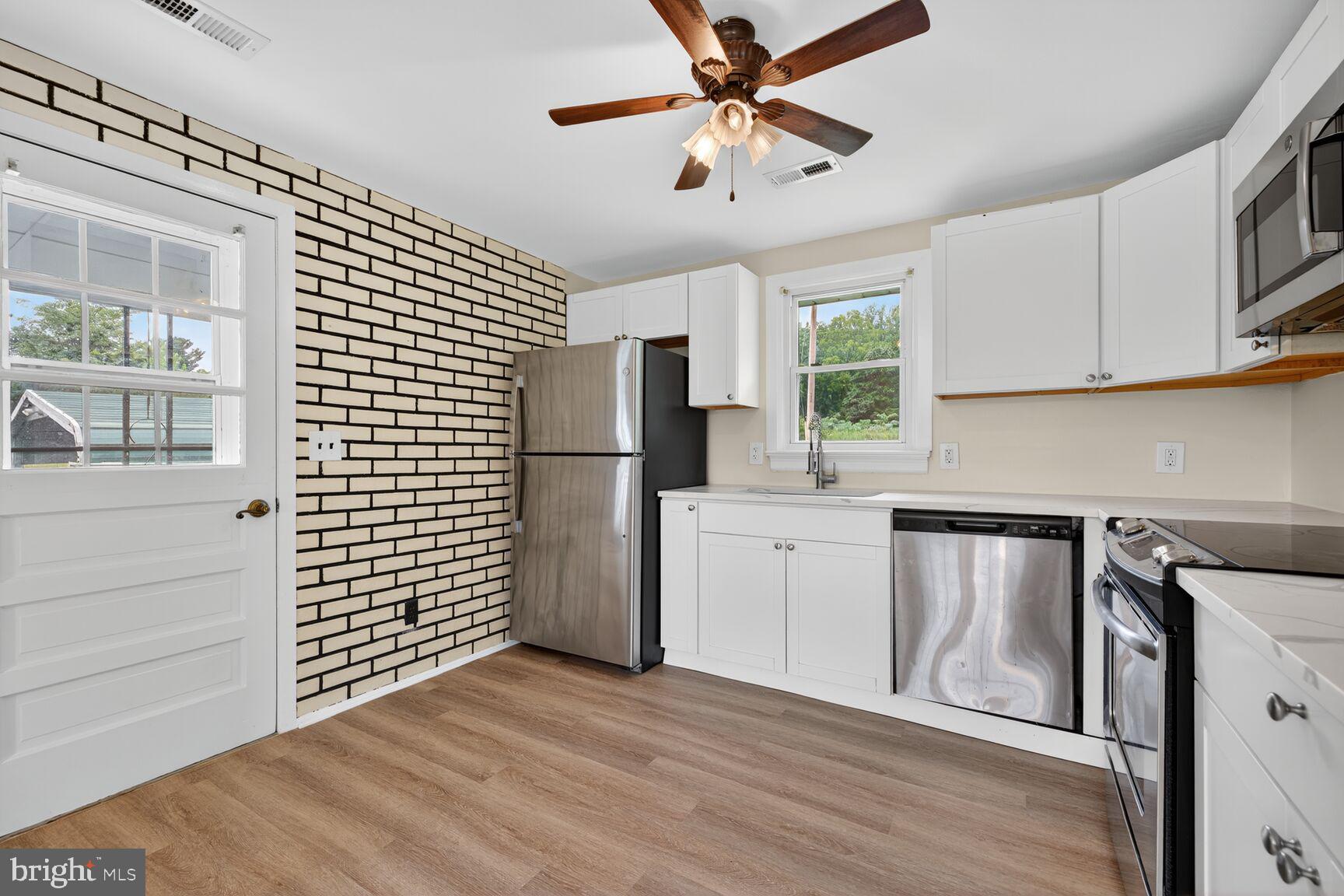 9422 Bethel Road Frederick, MD 21702 - Photo 3 of 29 Gallery Image 3