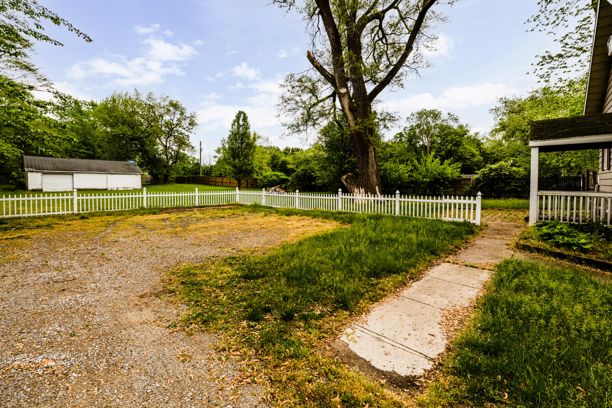 9061 California Road Bridgman, MI 49106 - Photo 4 of 22 California-121