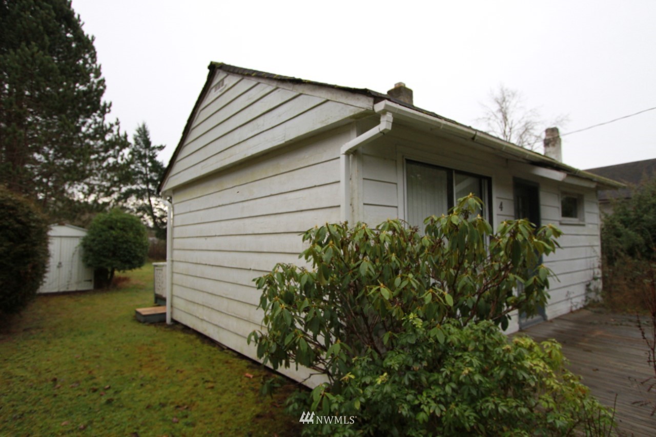 464 Marsh Road Point Roberts, WA 98281 - Photo 5 of 11 Gallery Image 5