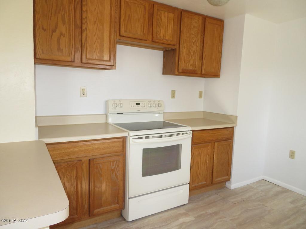 574 East Pomerene Road Benson, AZ 85602 - Photo 8 of 29 Gallery Image 8
