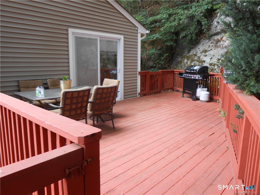 63 East Rocks Road Norwalk, CT 06851 - Photo 18 of 21 Gallery Image 18
