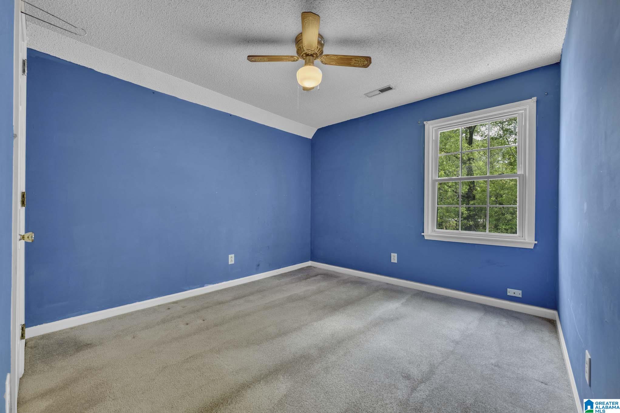 104 Comanche Circle Alabaster, AL 35007 - Photo 18 of 38